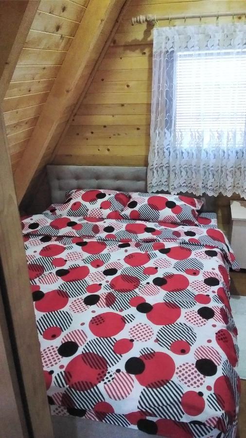 Romanija - Brvnara Za Odmor Han Pijesak